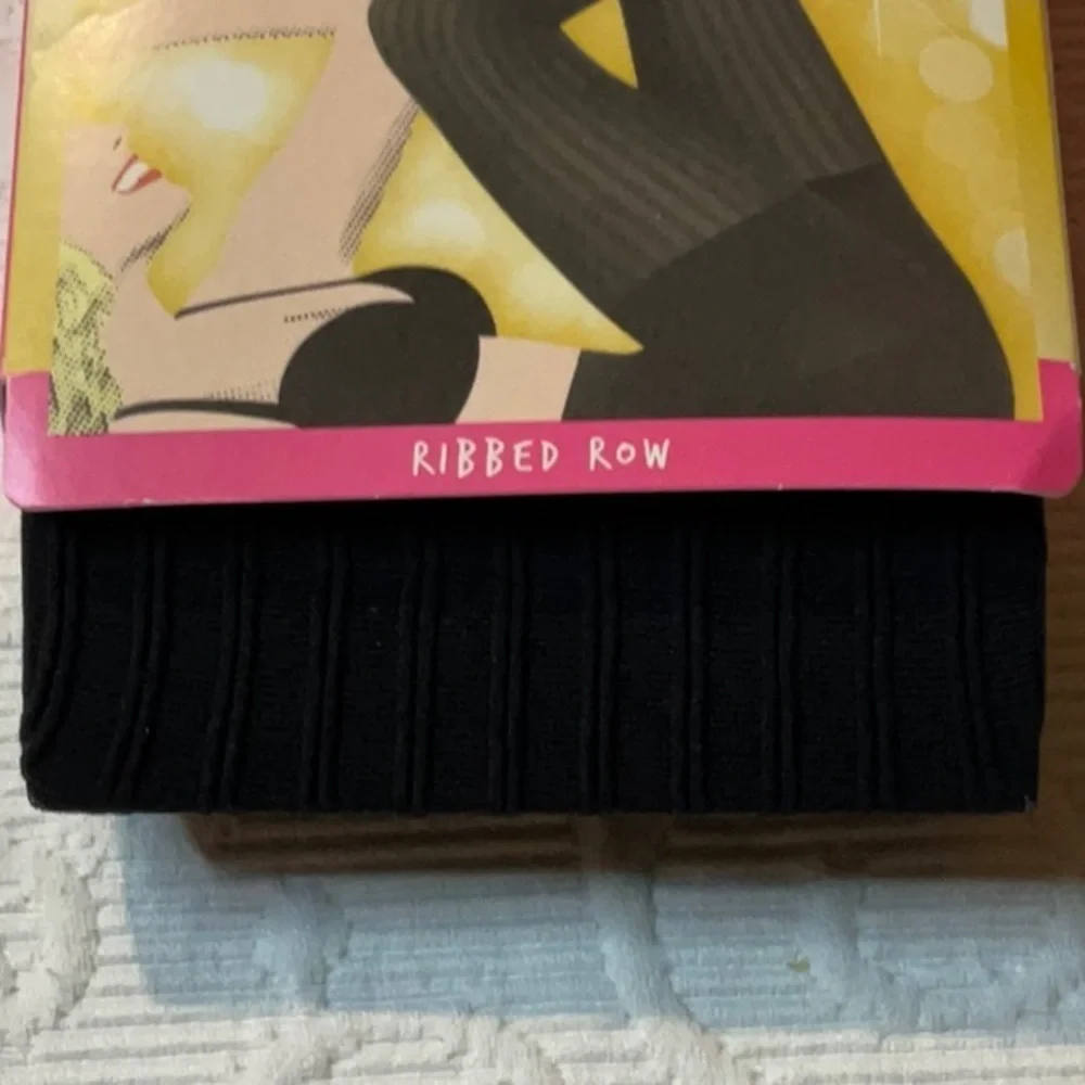SPANX Black Center-Stage Shaping Tights. Ribbed Row black. Size E